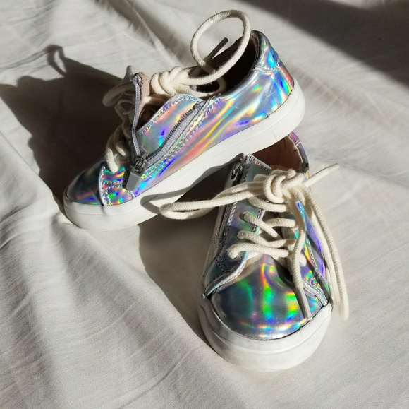 holographic baby shoes